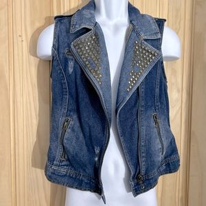 Studded denim vest by Dolled Up size large asymmetrical zipper punk rock Jean
